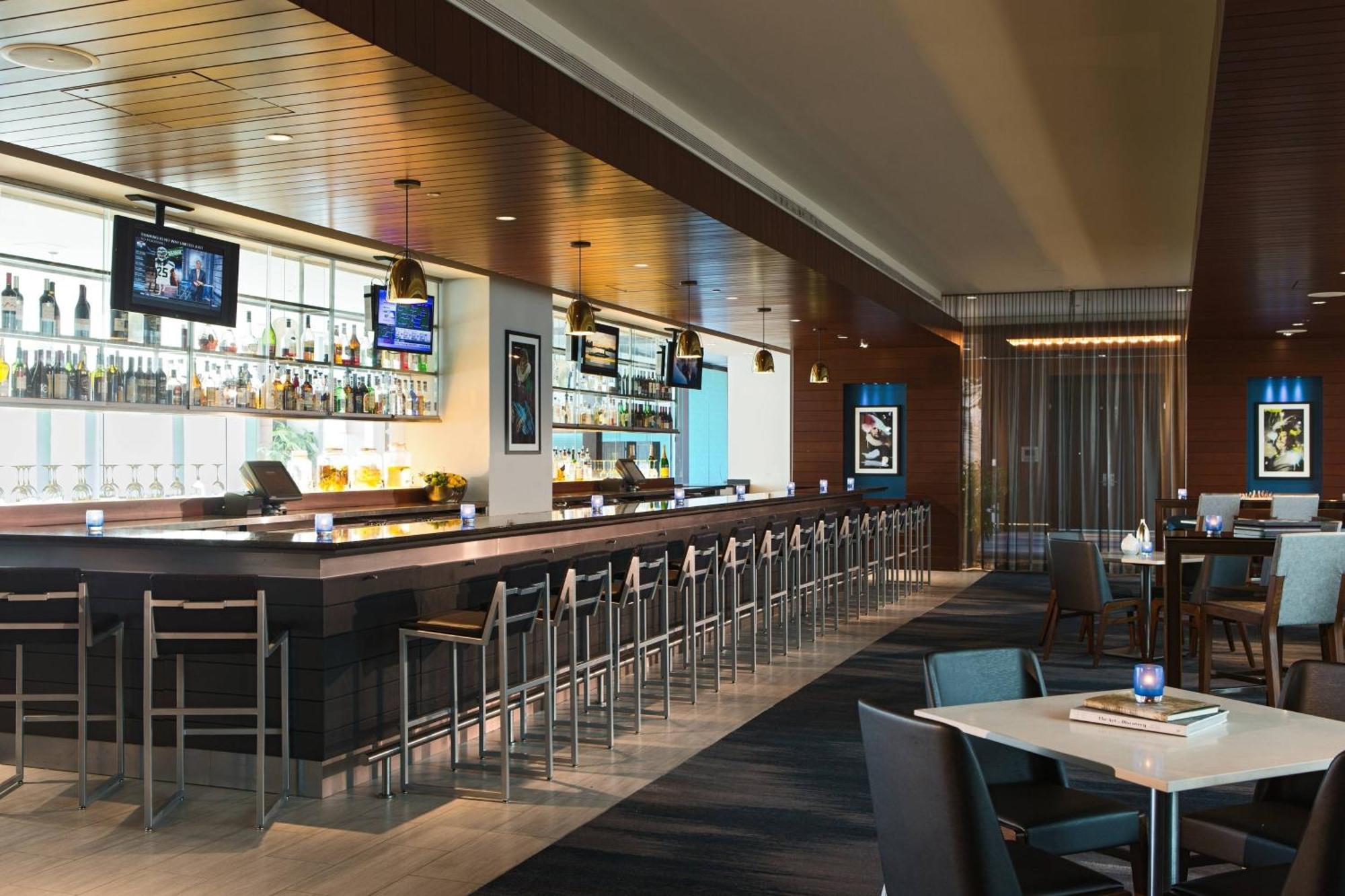 Renaissance Baltimore Harborplace Hotel Exterior foto
